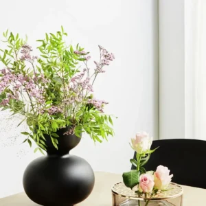 Vaas Ayaka - Mat Zwart